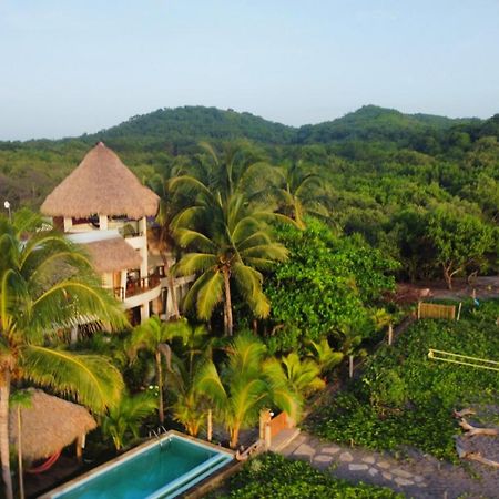 Alive Beach House Transito Esterno foto